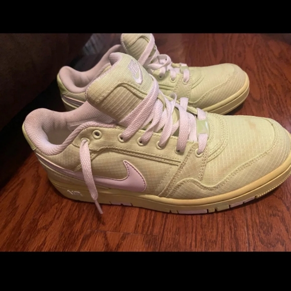 Neon yellow Womens nike air 1 - Picture 2 of 7